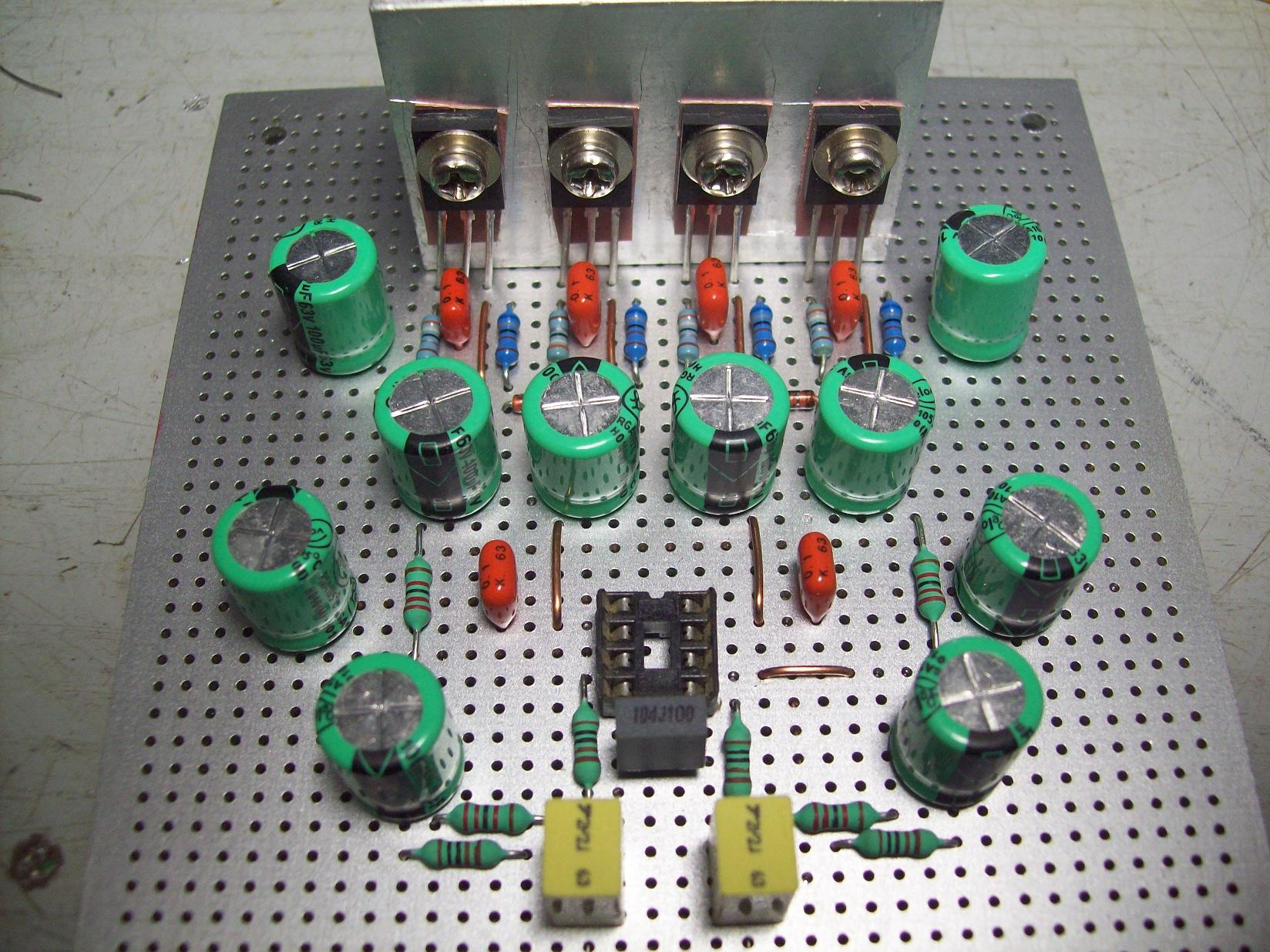 headhone%20amp.jpg