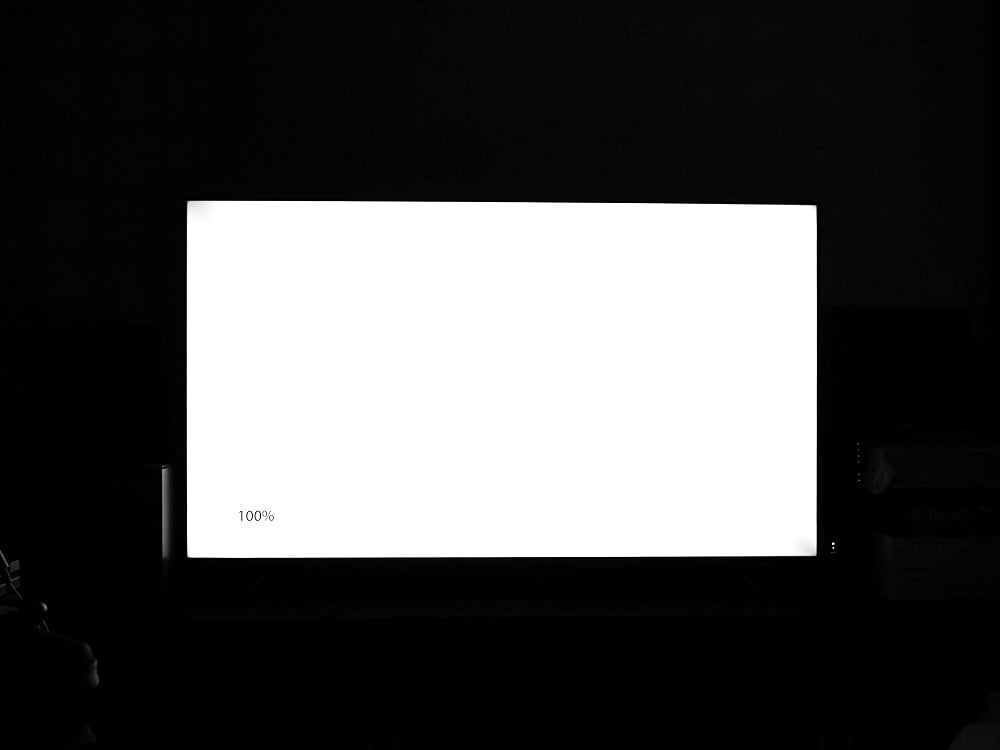 04c-TCL-65C655-biel.jpg
