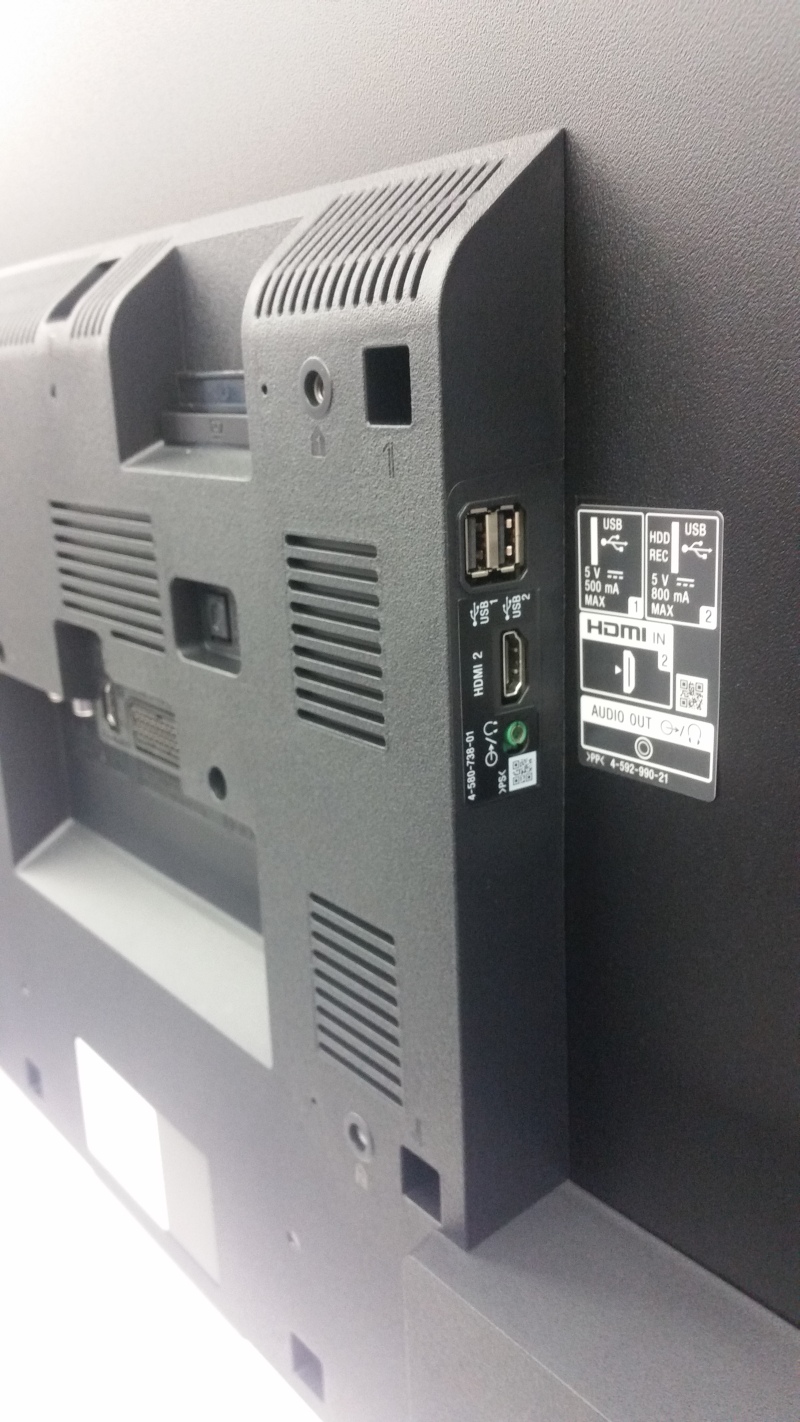 Sony-KDL-49WD755-5.jpg