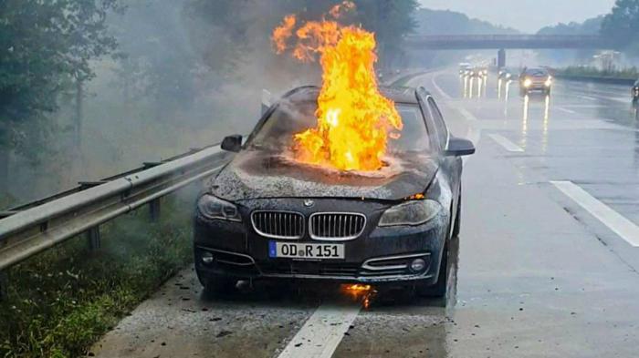 bmw-5-series-fire-diesel-2020.jpg