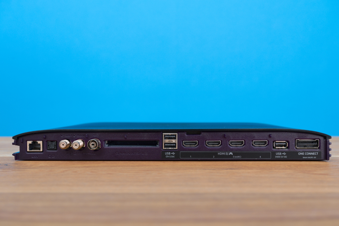 samsung-s95f-one-connect-box-anschluesse-1-1080x720.jpg