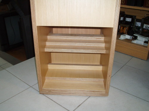 detail_spk1.jpg