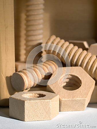 houten-noten-en-bouten-6892708.jpg