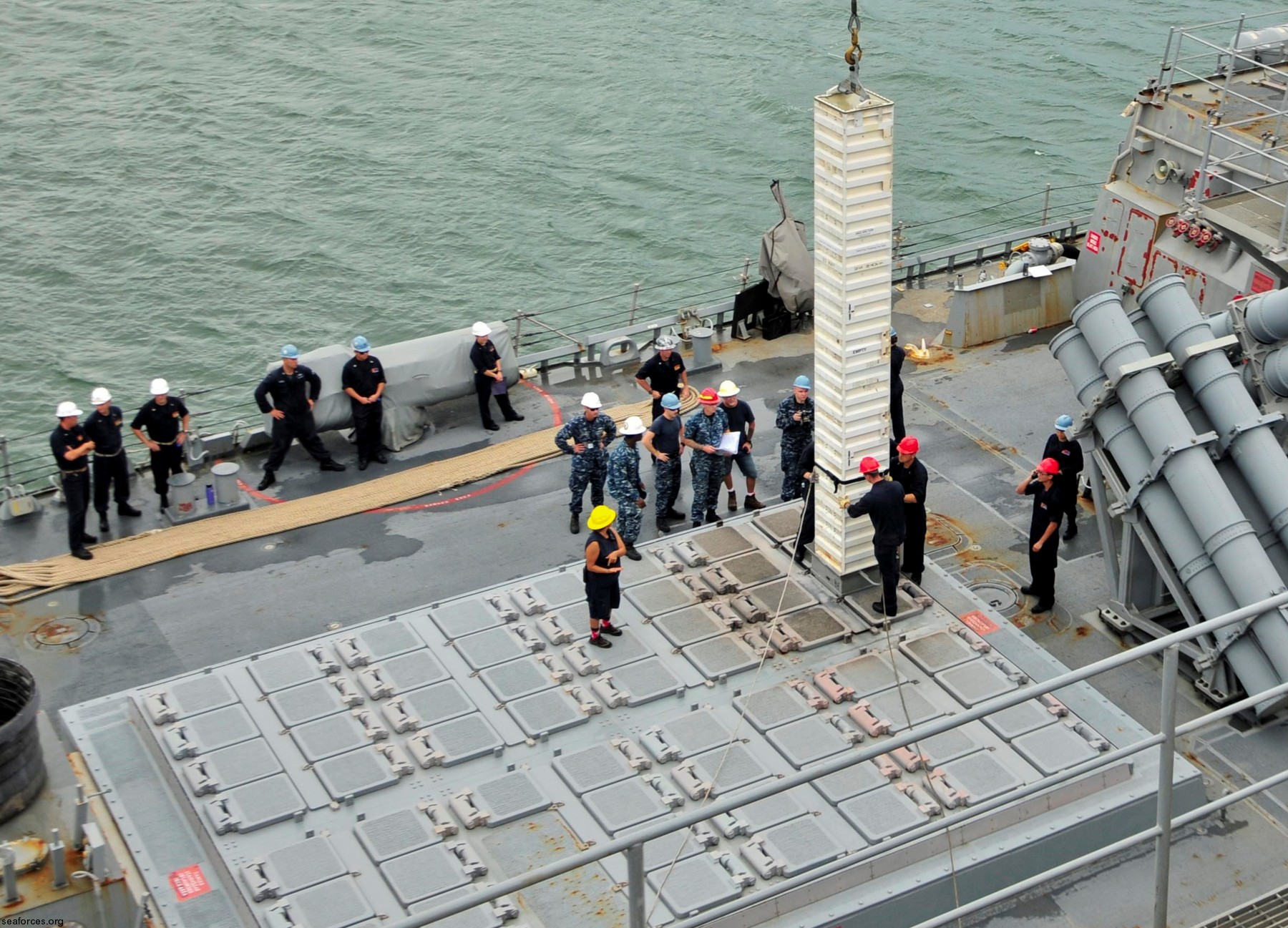 navaldefence.gr