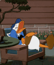 donald-duck-laughter.gif