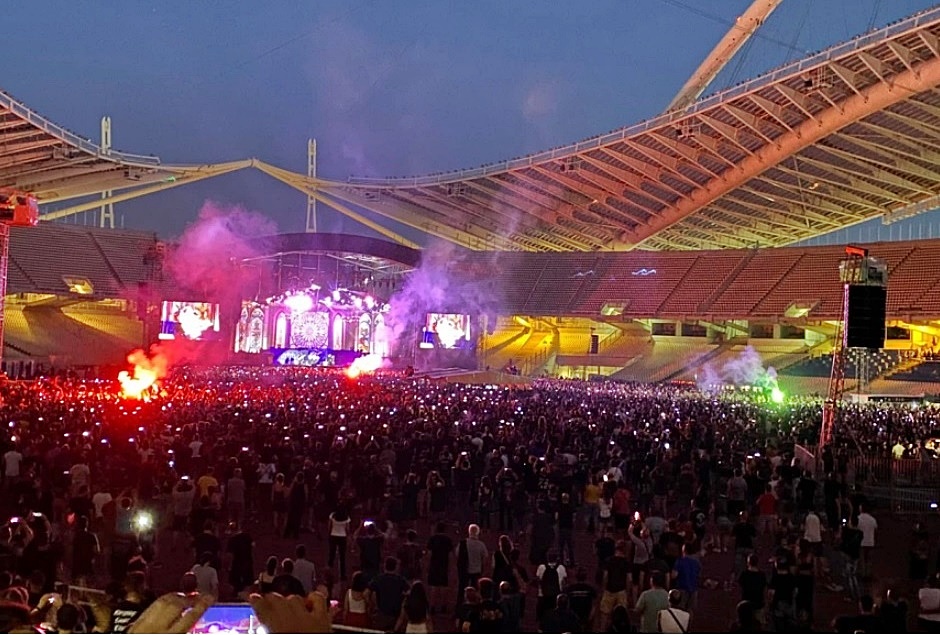 live-in-Athens-OAKA.jpg